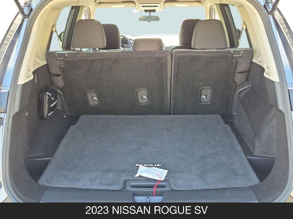 Used 2023 Nissan Rogue SV FWD image 23