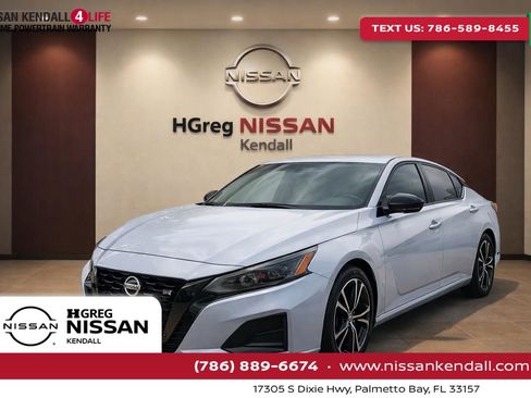 Used 2024 Nissan Altima 2.5 SR FWD image 1