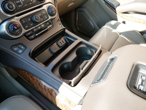 Used 2020 Chevrolet Tahoe Premier image 21