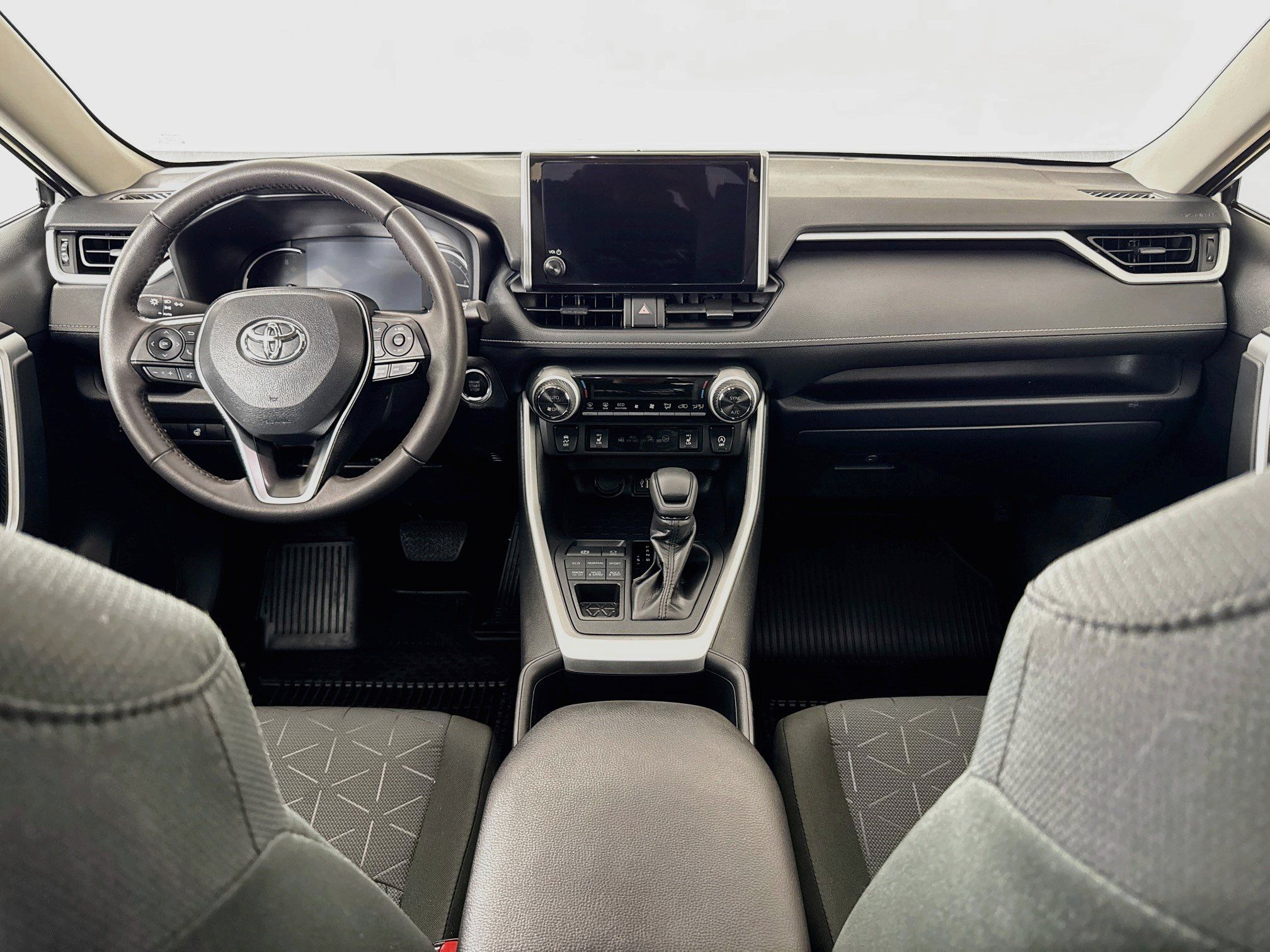 Certified 2025 Toyota RAV4 XLE w/ Convenience Package AWD/4WD image 3