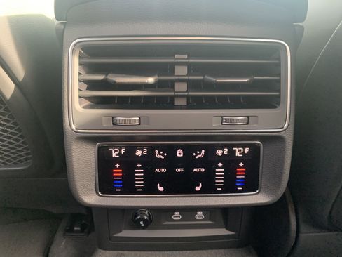 New 2026 Audi SQ8 Premium Plus image 34