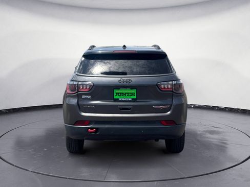 Used 2021 Jeep Compass Trailhawk AWD/4WD image 5