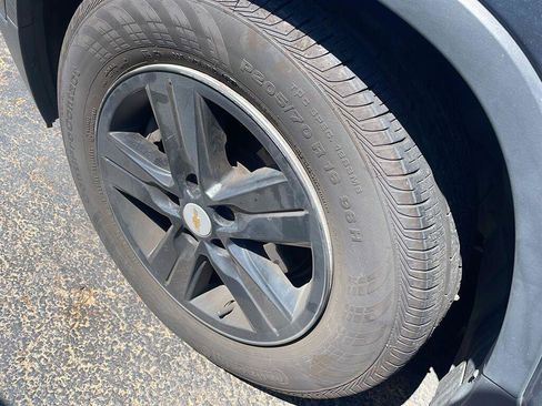 Used 2021 Chevrolet Trax LS w/ Tint and Cruise Package FWD image 2