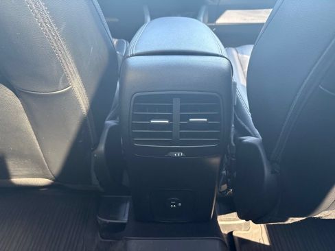 Used 2022 Ford Escape SEL w/ Technology Package AWD/4WD image 27