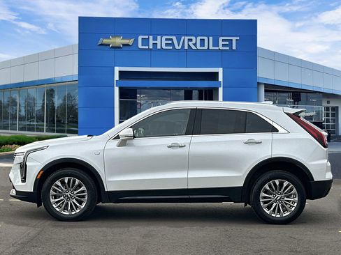 Certified 2024 Cadillac XT4 Premium Luxury AWD/4WD image 5