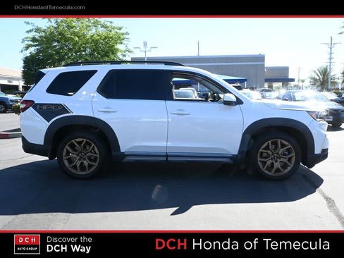 Certified 2023 Honda Pilot Elite image 5