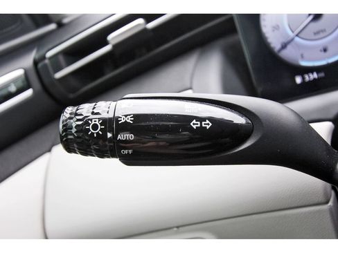 Used 2023 Hyundai Tucson Limited FWD image 20