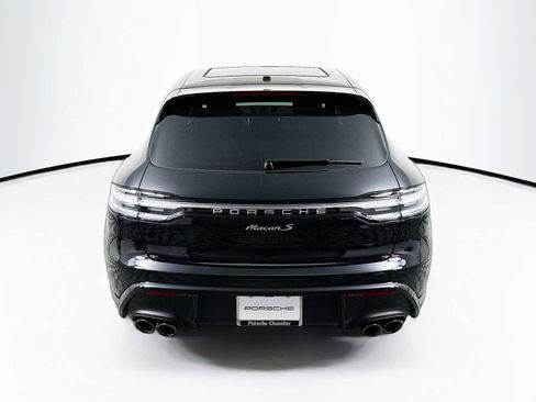 New 2025 Porsche Macan S image 10
