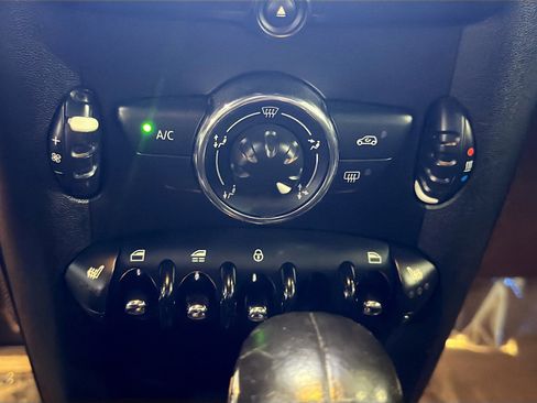 Used 2014 MINI Cooper Convertible FWD image 23