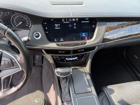 Used 2018 Cadillac CT6 Luxury AWD/4WD image 12