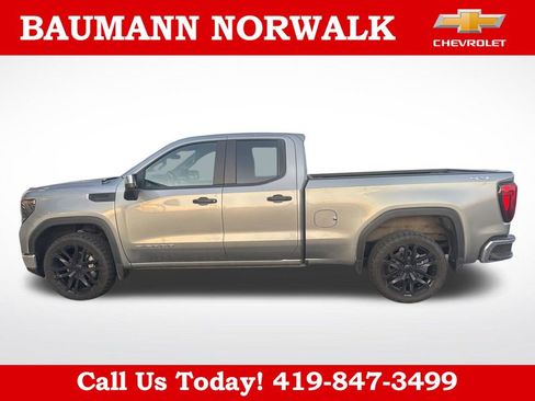 Used 2023 GMC Sierra 1500 Pro w/ Pro Value Package AWD/4WD image 7