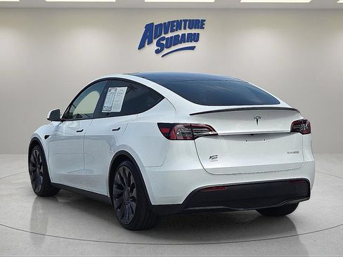 Used 2024 Tesla Model Y Performance AWD/4WD image 5