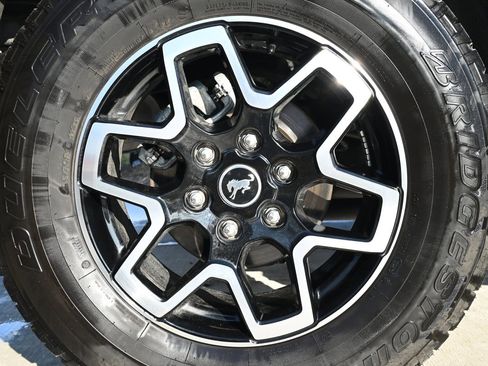 Used 2024 Ford Bronco Outer Banks image 50