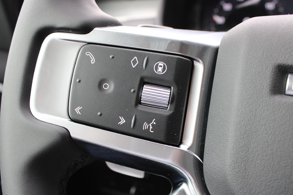 New 2026 Land Rover Discovery Dynamic SE AWD/4WD image 19
