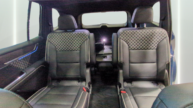 Used 2026 GMC Acadia Denali w/ Super Cruise Package AWD/4WD image 17