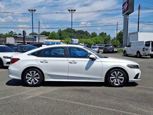 Used 2022 Honda Civic LX image 8
