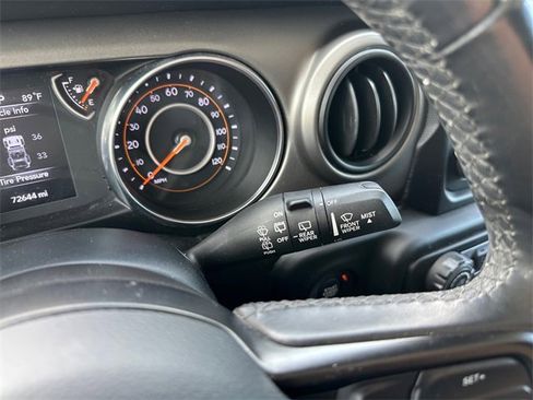 Used 2019 Jeep Wrangler Sport image 23