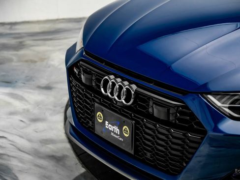 Used 2024 Audi RS 7 Performance w/ Executive Package image 25