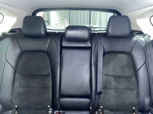 Used 2020 MAZDA CX-5 Touring image 22