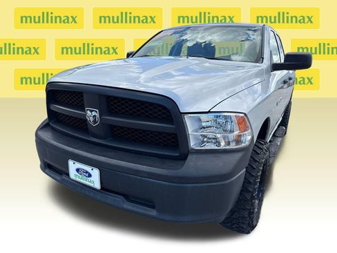 Used 2012 RAM 1500 ST RWD image 9