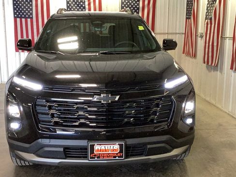 New 2026 Chevrolet Equinox LT w/ Midnight Edition AWD/4WD image 13