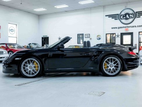 Used 2011 Porsche 911 Turbo S image 11