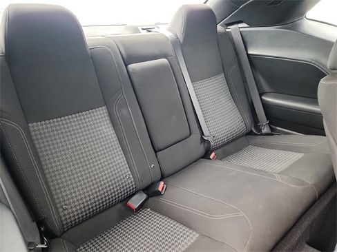 Used 2023 Dodge Challenger SXT image 20