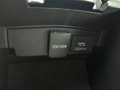 Used 2021 Toyota Corolla SE image 22