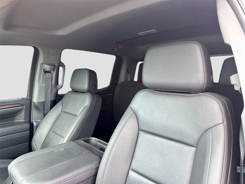 Used 2024 GMC Sierra 1500 SLT image 13