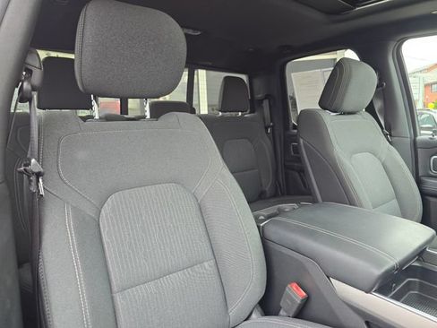 Used 2019 RAM 1500 Big Horn AWD/4WD image 43