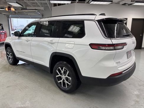 New 2025 Jeep Grand Cherokee L Limited image 7
