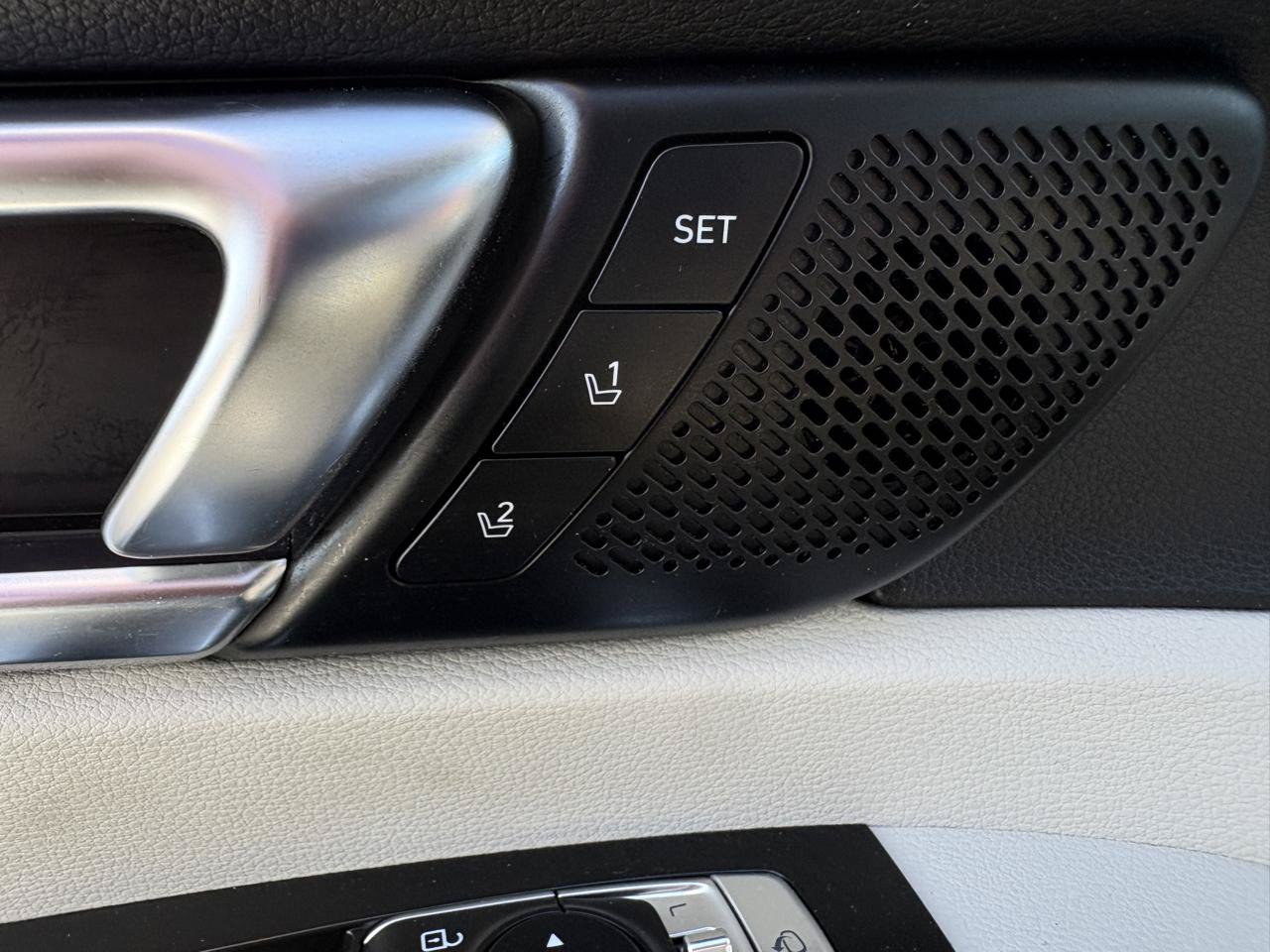Used 2021 Kia Telluride SX w/ SX Prestige Package AWD/4WD image 14