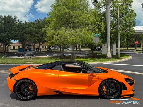 Used 2022 McLaren 720S Performance RWD image 65