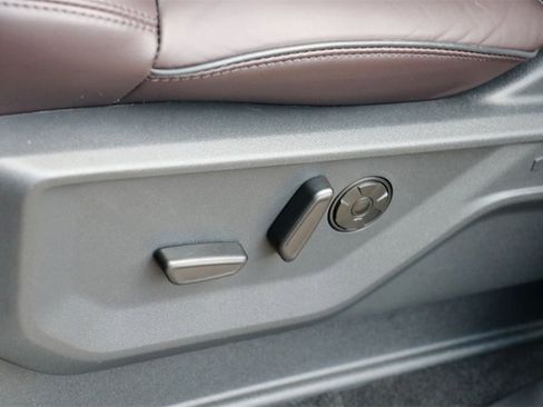 New 2025 Ford Expedition Platinum w/ Platinum Ultimate Package image 19