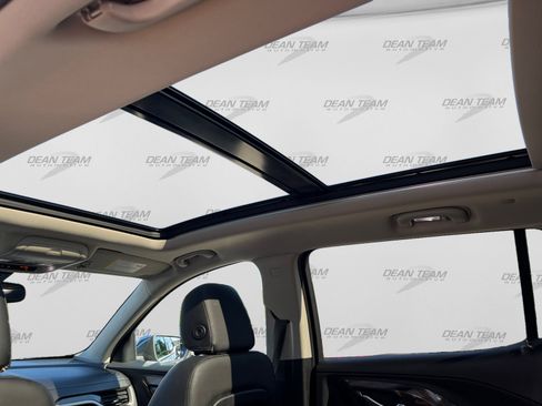 Used 2019 GMC Terrain Denali w/ Advanced Safety Package FWD image 19