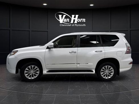 Used 2016 Lexus GX 460 w/ Premium Package image 13