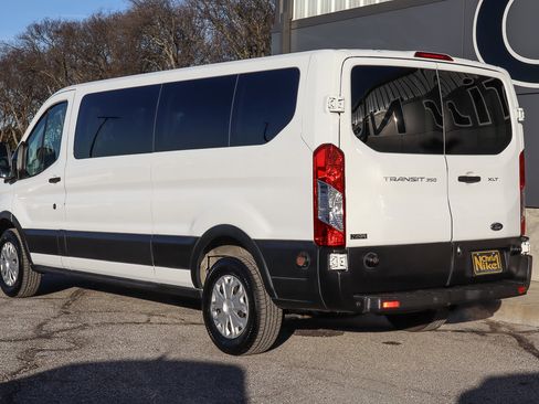 Used 2016 Ford Transit 350 XLT image 6