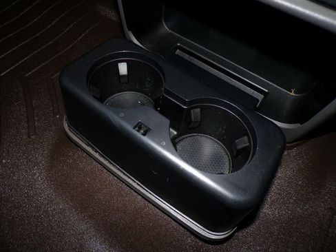 Used 2019 Lincoln Navigator L Reserve image 13