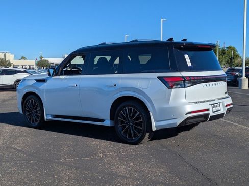New 2026 INFINITI QX80 Autograph image 3