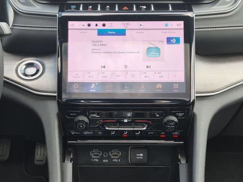 Used 2024 Jeep Grand Cherokee Limited 4xe AWD/4WD image 21