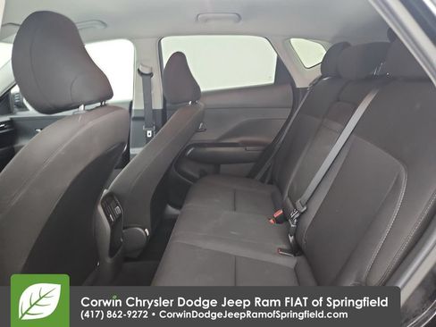 Used 2025 Hyundai Kona SEL AWD/4WD image 28