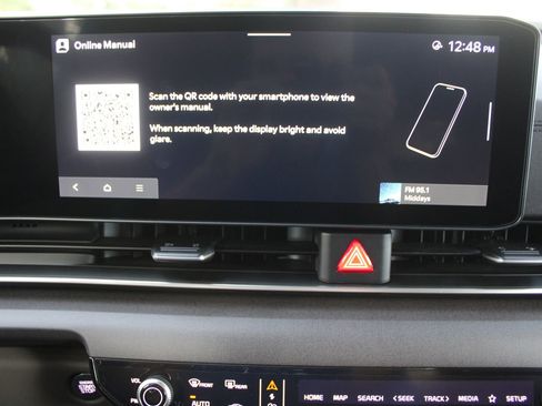 New 2026 Kia Carnival EX image 52