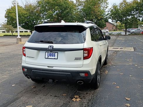 Used 2019 Honda Passport Touring image 3