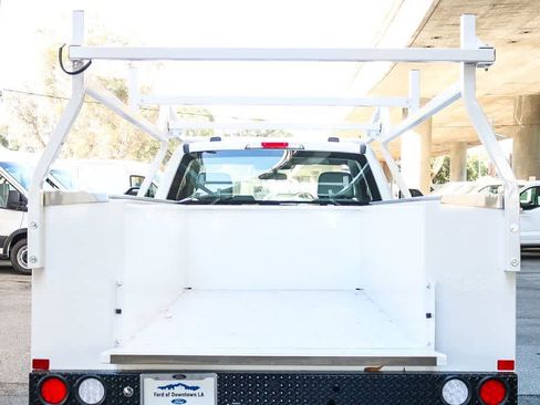 New 2026 Ford F250 XL w/ XL Chrome Package image 33