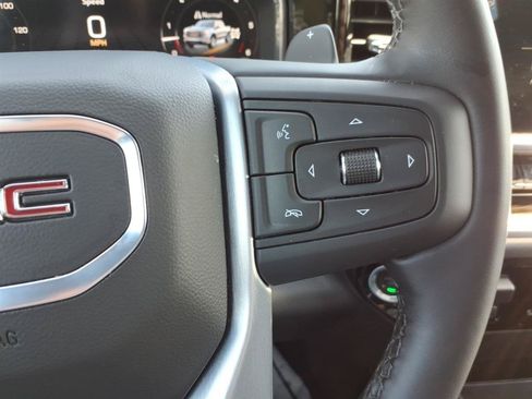 Used 2024 GMC Sierra 1500 Elevation w/ Preferred Package AWD/4WD image 22