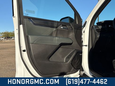 Used 2025 GMC Acadia AT4 w/ LPO, Floor Liner Package image 14
