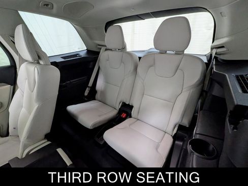 Used 2024 Volvo XC90 T8 Plus w/ Protection Package Premier image 21