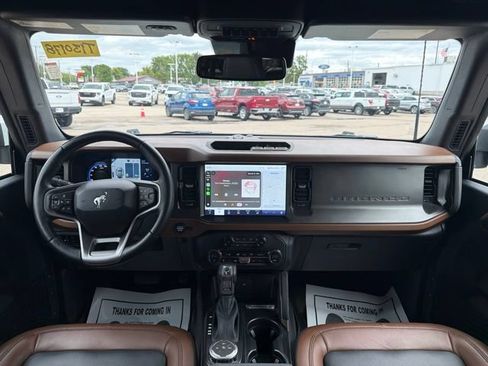 Used 2024 Ford Bronco Outer Banks AWD/4WD image 13