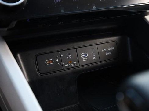 Used 2025 Hyundai Tucson SEL AWD/4WD image 14