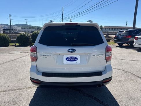 Used 2016 Subaru Forester 2.5i Limited AWD/4WD image 4